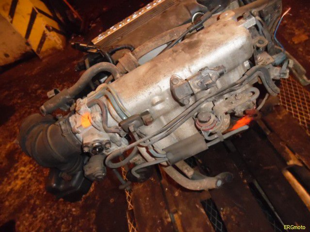 Двигатель + навесное оборудование G4JS Hyundai Santa Fe 2.4 16V 01-6