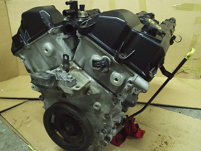 Chrysler sebring 2, 7 V6 04г. 120 тыс..km двигатель wal