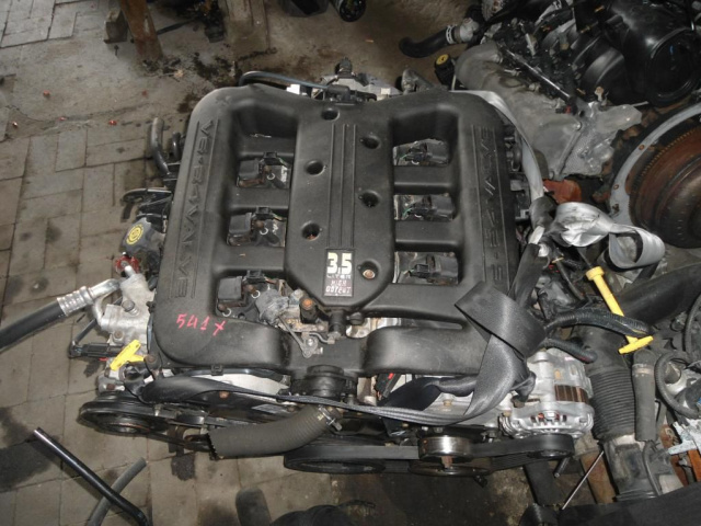 CHRYSLER 300M двигатель 3, 5 V6 240 л.с.