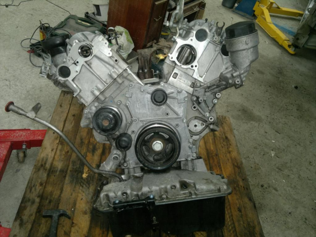 MERCEDES ML W164 W211 двигатель 3.0 CDI V6