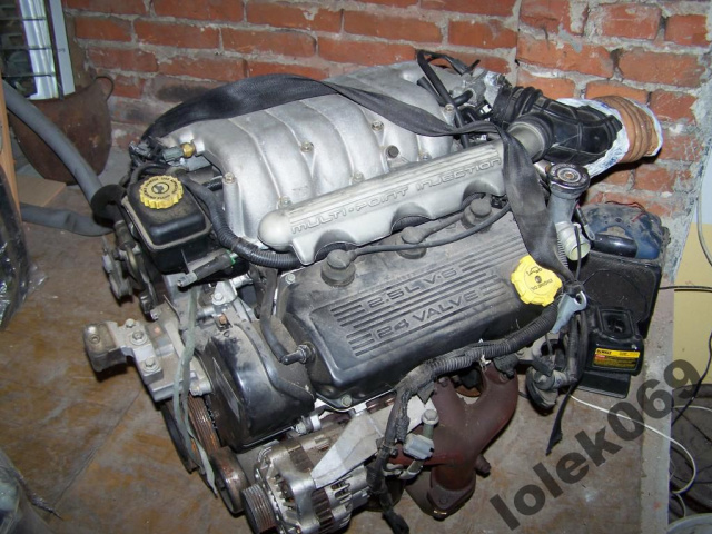 Двигатель Chrysler Stratus
