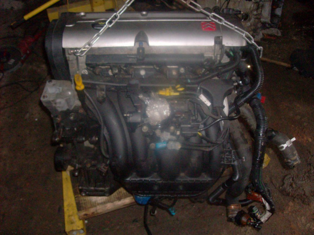 Citroen xsara picasso C5 двигатель 1.8 16v EW7 komple