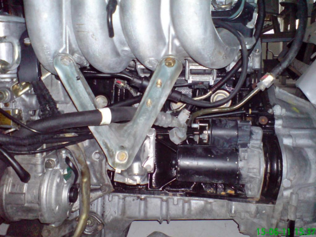 Двигатель Merc. W124, 95г.. 2, 2l. в сборе z коробка передач