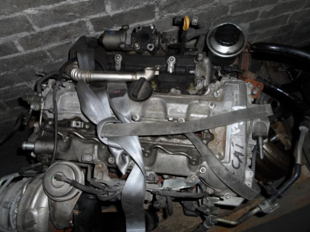 TOYOTA AVENSIS, RAV4 2, 2 D-CAT двигатель в сборе