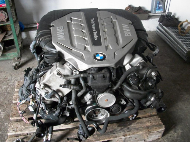 BMW 750i X5 X6 50i 550i двигатель N63B44A на запчасти
