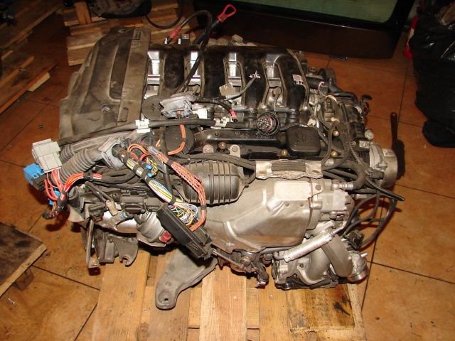BMW e90 e91 e92 335d 306d5 двигатель Турбина в сборе.
