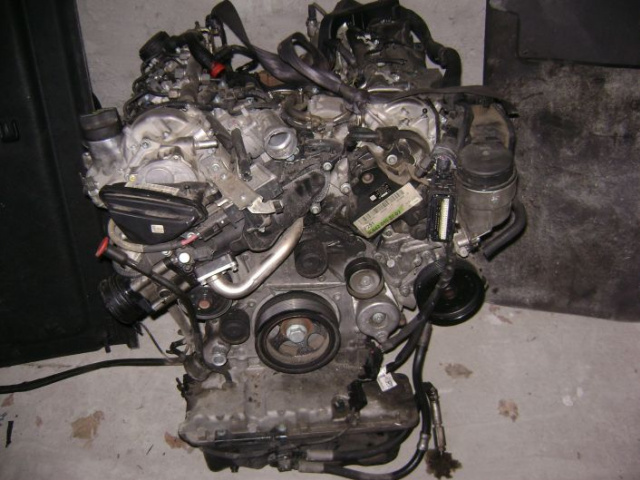MERCEDES ML W164 R класса W251 двигатель 320 CDI V6