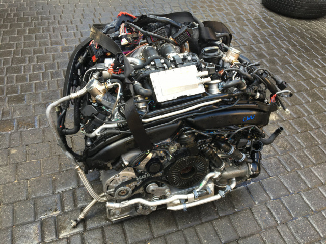 AUDI RS6 двигатель CWU в сборе новый пробег 2 тыс.