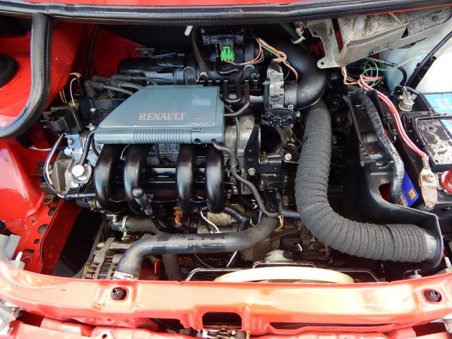Renault Twingo I 1.2 8V - двигатель в сборе D7F700