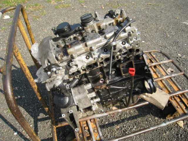 Двигатель 2.2CDI 611962 MERCEDES W203 C220 03г.