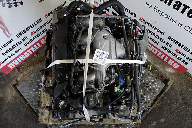 Фотография контрактного двигателя сверху Suzuki RHW