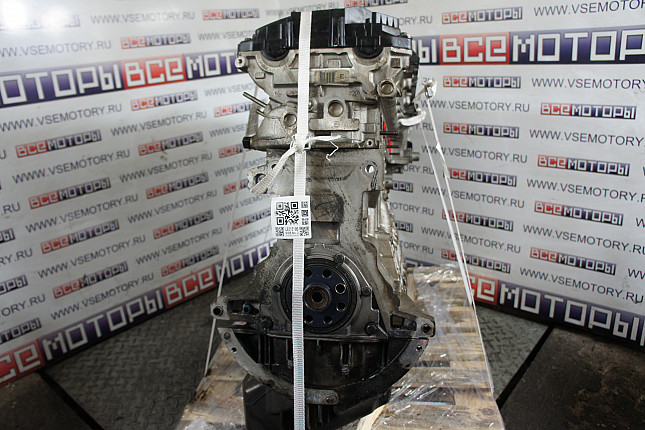 Двигатель вид с боку BMW M 54 B 25 (256S5)