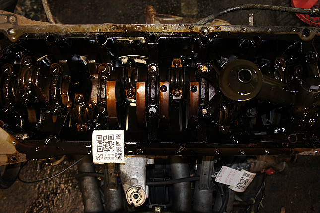 Фотография блока двигателя без поддона (коленвала) MERCEDES-BENZ M 103.983