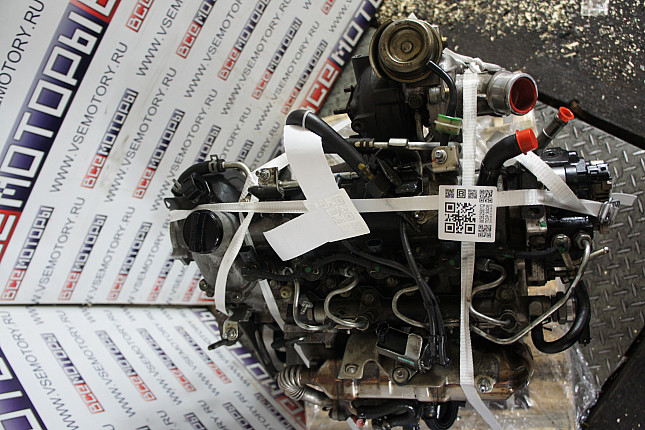 Фотография контрактного двигателя сверху TOYOTA 1 ND-E52C