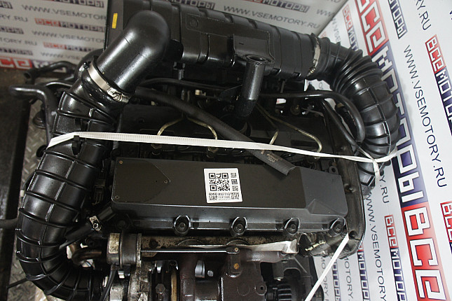 Фотография контрактного двигателя сверху FORD F3FA