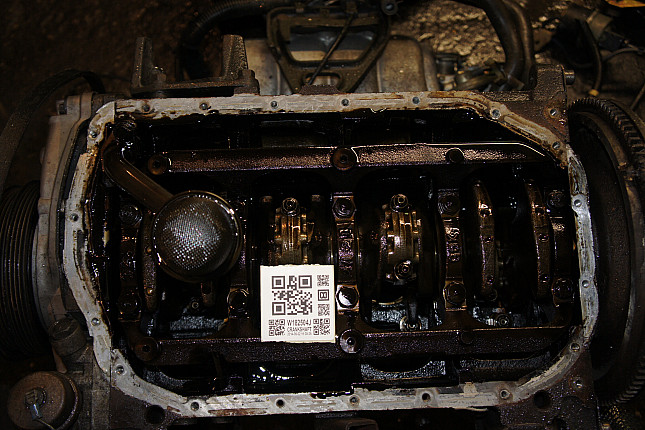 Фотография блока двигателя без поддона (коленвала) Mitsubishi 4G63 (DOHC 16V)