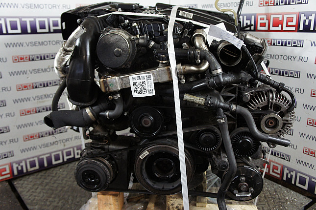 Двигатель вид с боку BMW M 57 D 30 (306D3)