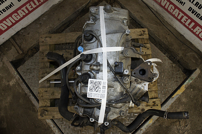 Фотография контрактного двигателя сверху Renault D4F 784