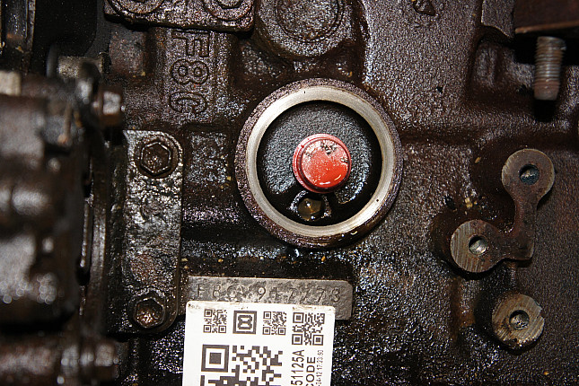 Номер двигателя и фотография площадки DAEWOO F8CV