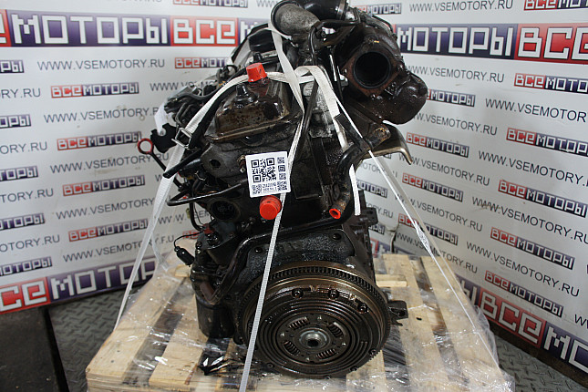 Двигатель вид с боку VW AAZ