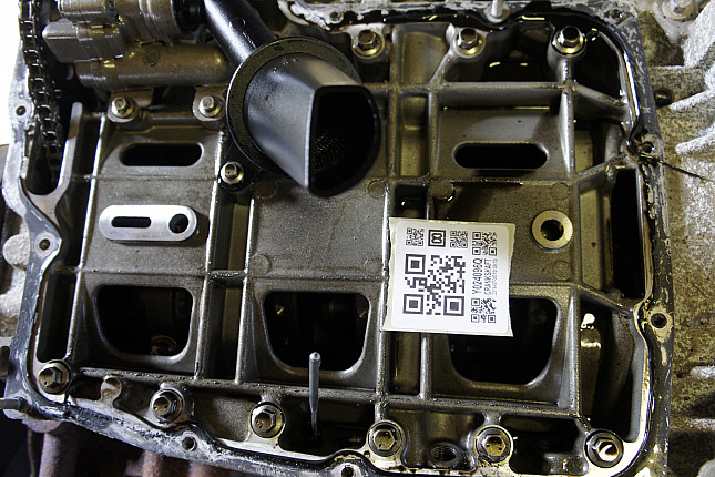 Фотография блока двигателя без поддона (коленвала) Land Rover 244DT