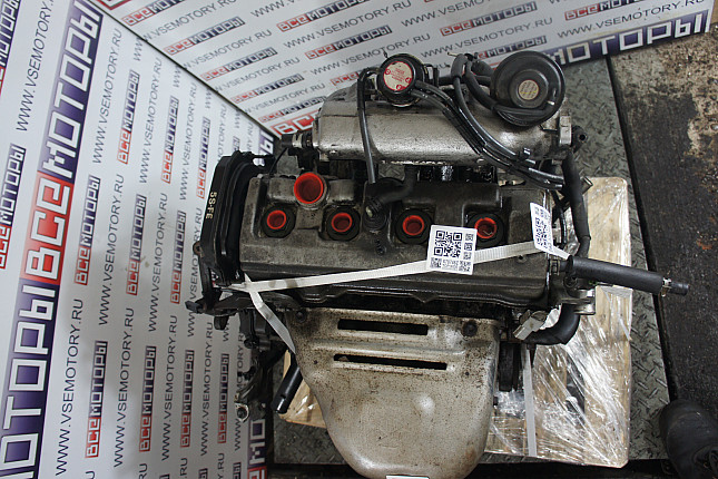 Фотография контрактного двигателя сверху TOYOTA 5S-FE