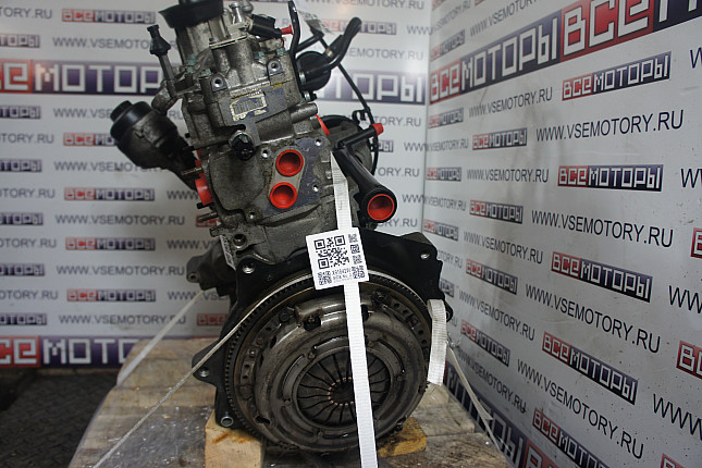Двигатель вид с боку VW BMD