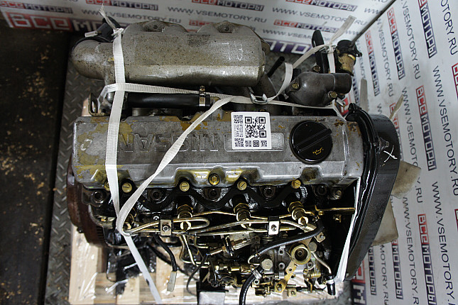 Фотография контрактного двигателя сверху NISSAN LD20