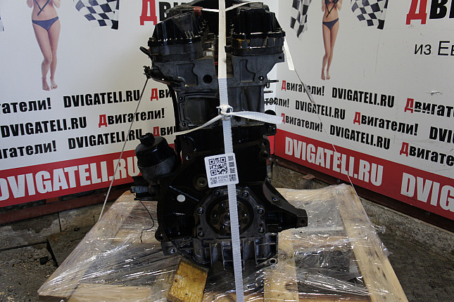 Двигатель вид с боку Citroen NFU (TU5JP4)