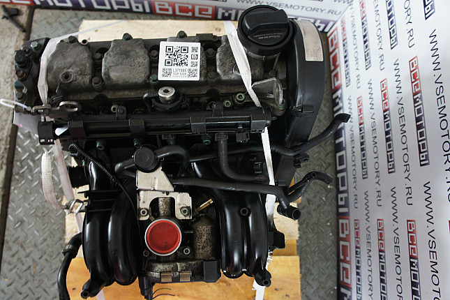 Фотография контрактного двигателя сверху SEAT AKK