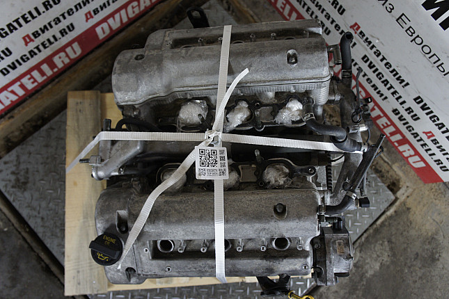 Фотография контрактного двигателя сверху Suzuki H25A