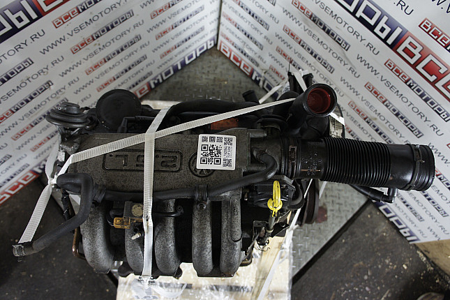 Фотография контрактного двигателя сверху VW AET