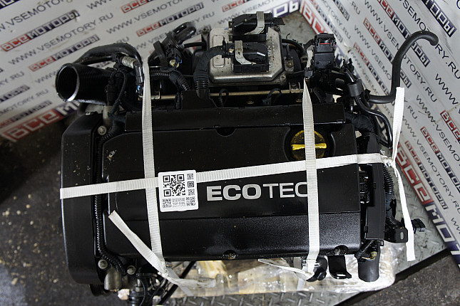 Фотография контрактного двигателя сверху OPEL Z 18 XER