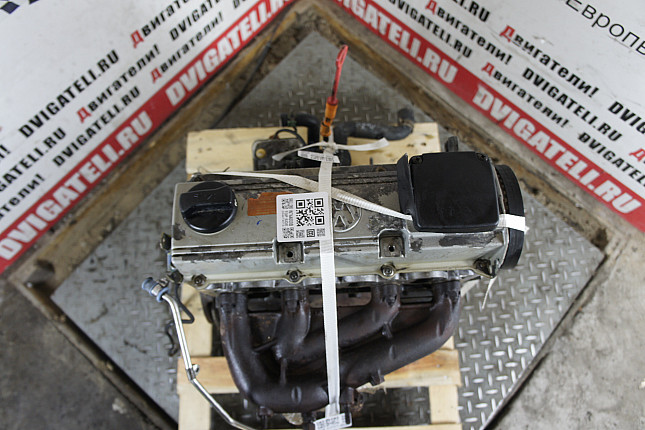 Фотография контрактного двигателя сверху VW 2E