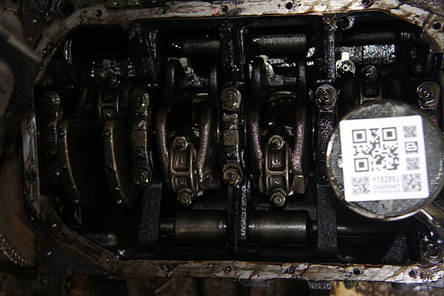 Фотография блока двигателя без поддона (коленвала) MITSUBISHI 4 D 65 T