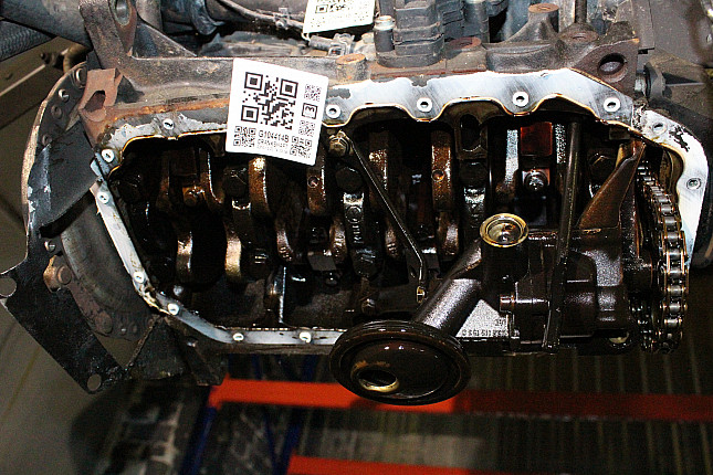 Фотография блока двигателя без поддона (коленвала) Skoda AEE