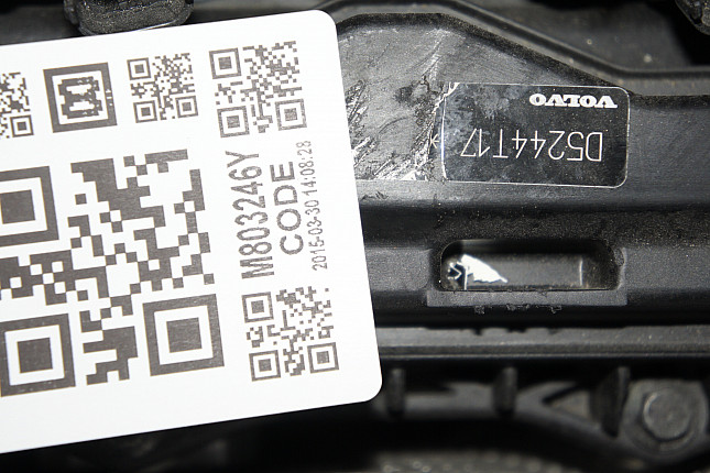 Номер двигателя и фотография площадки Volvo D 5244 T17