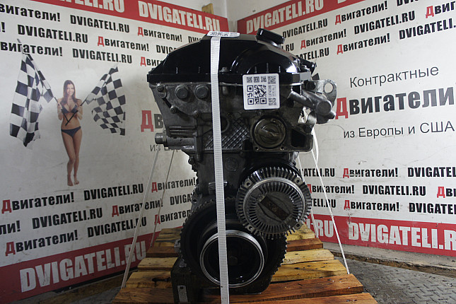 Двигатель вид с боку BMW M52 B28 (286S1)