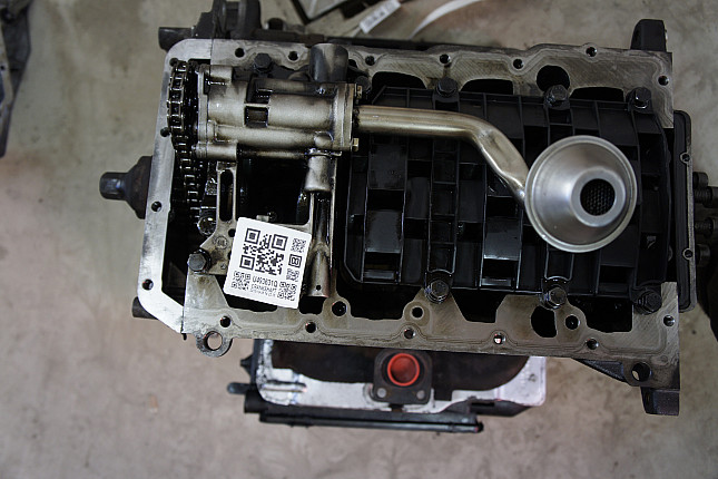 Фотография блока двигателя без поддона (коленвала) BMW M47 D20 (204D4)