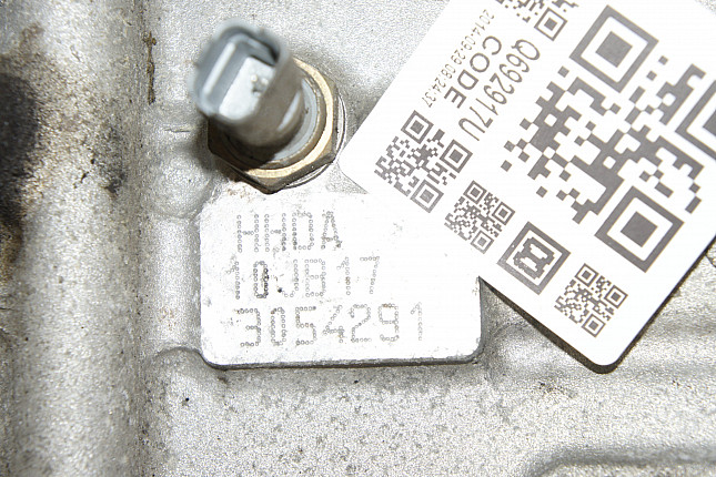 Номер двигателя и фотография площадки FORD HHDA