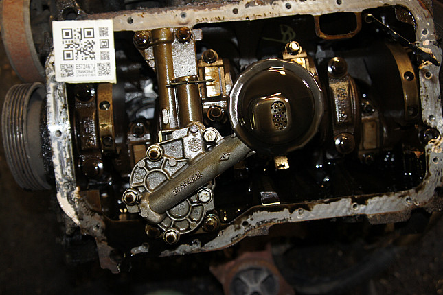 Фотография блока двигателя без поддона (коленвала) VOLVO B 18 KP
