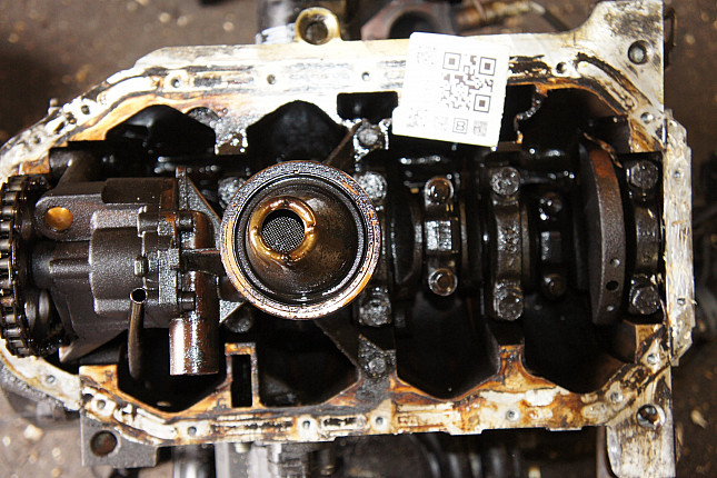 Фотография блока двигателя без поддона (коленвала) VW AER