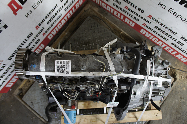 Фотография контрактного двигателя сверху Fiat DHX (XUD9TE)+МКПП