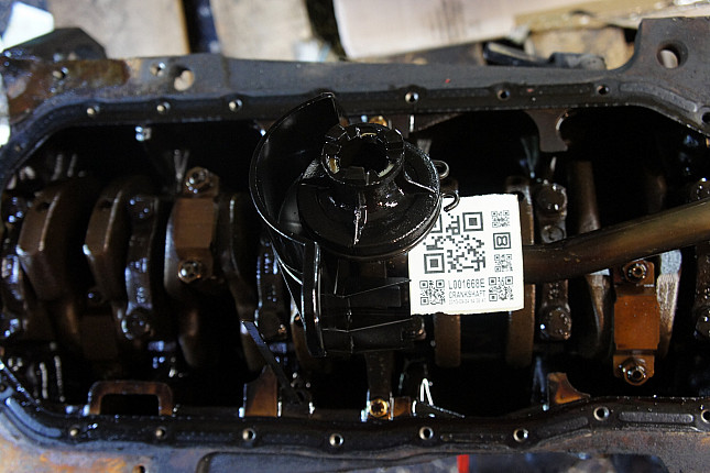 Фотография блока двигателя без поддона (коленвала) AUDI AAR