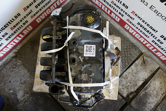 Фотография контрактного двигателя сверху Dodge ECB