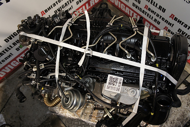 Фотография контрактного двигателя сверху Volvo D 5244 T17
