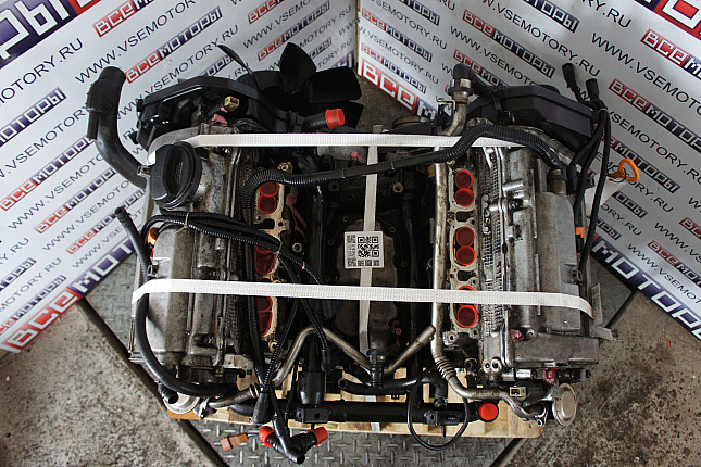 Фотография контрактного двигателя сверху AUDI AQD