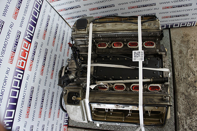 Фотография контрактного двигателя сверху BMW M 62 B 44TU (448S2)