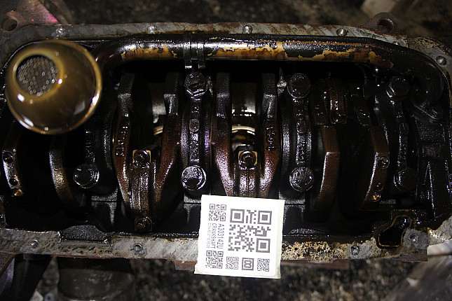 Фотография блока двигателя без поддона (коленвала) OPEL X 18 XE1