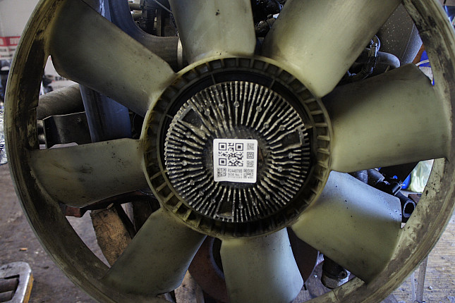 Фотография двигателя Iveco F2BE0681A